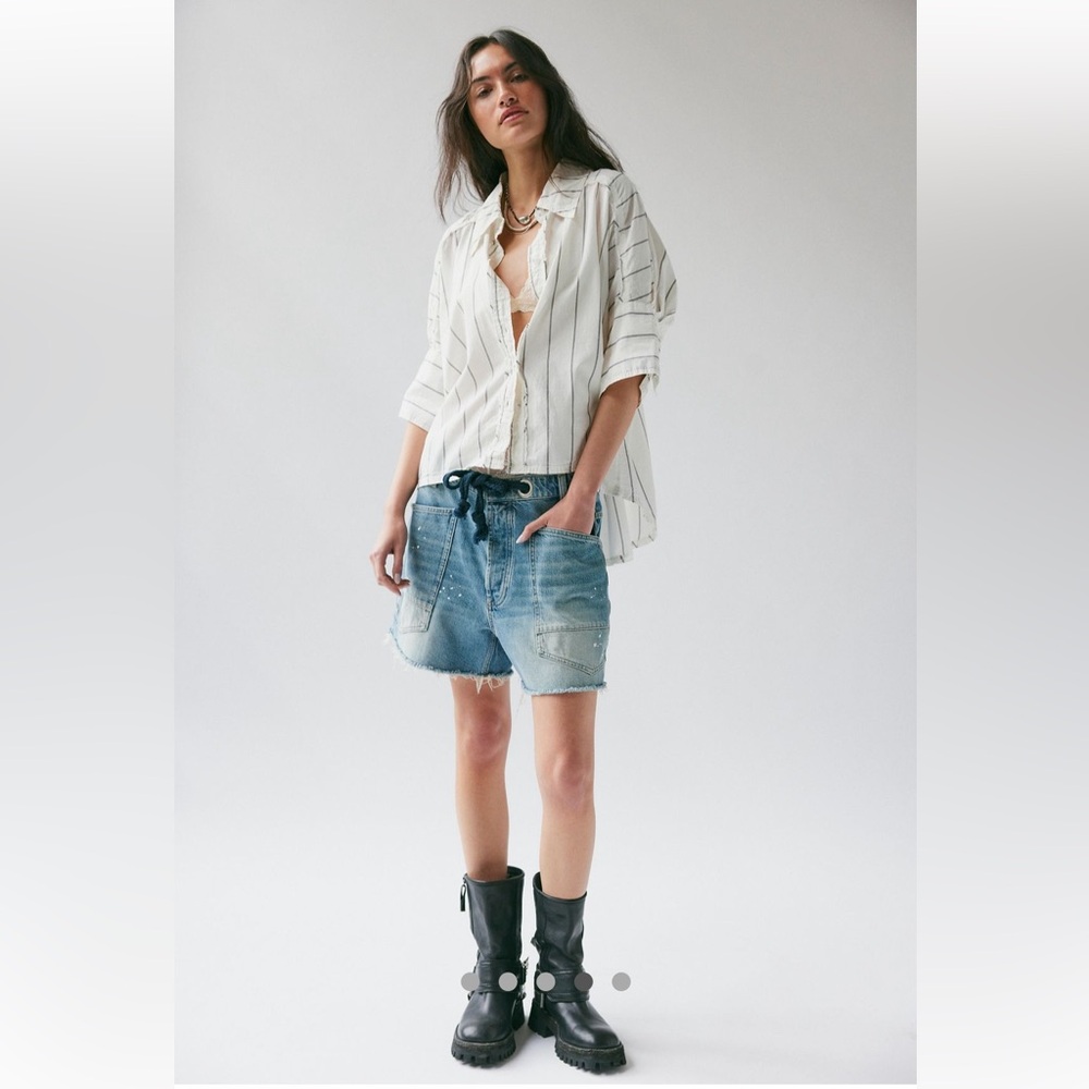 We The Free Moxie Barrel Shorts NWT $128 MSRP *Full Priced Current Item*
